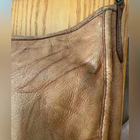 FRYE Campus Rivet Brown Antiqued Crinkled Leather Crossbody Purse - Picture 14 of 16